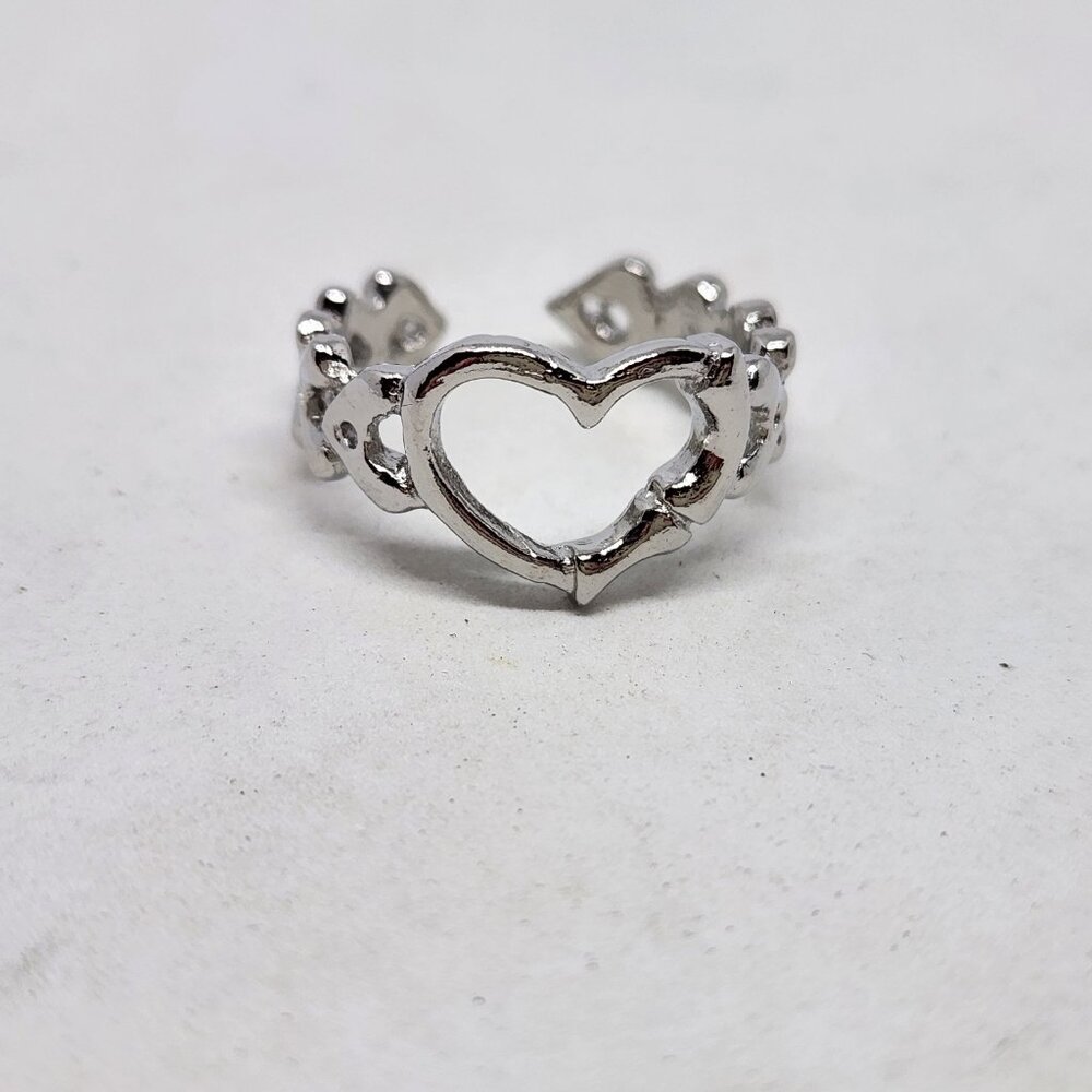 Hollow Heart Love Ring Silver Tone Fashion Jewelry Open Band Size 8